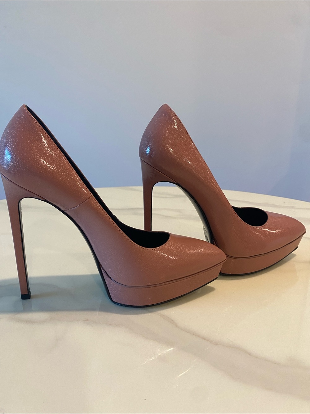 Saint Laurent Dusty Pink Leather Platform Pumps - Picture 6 of 9